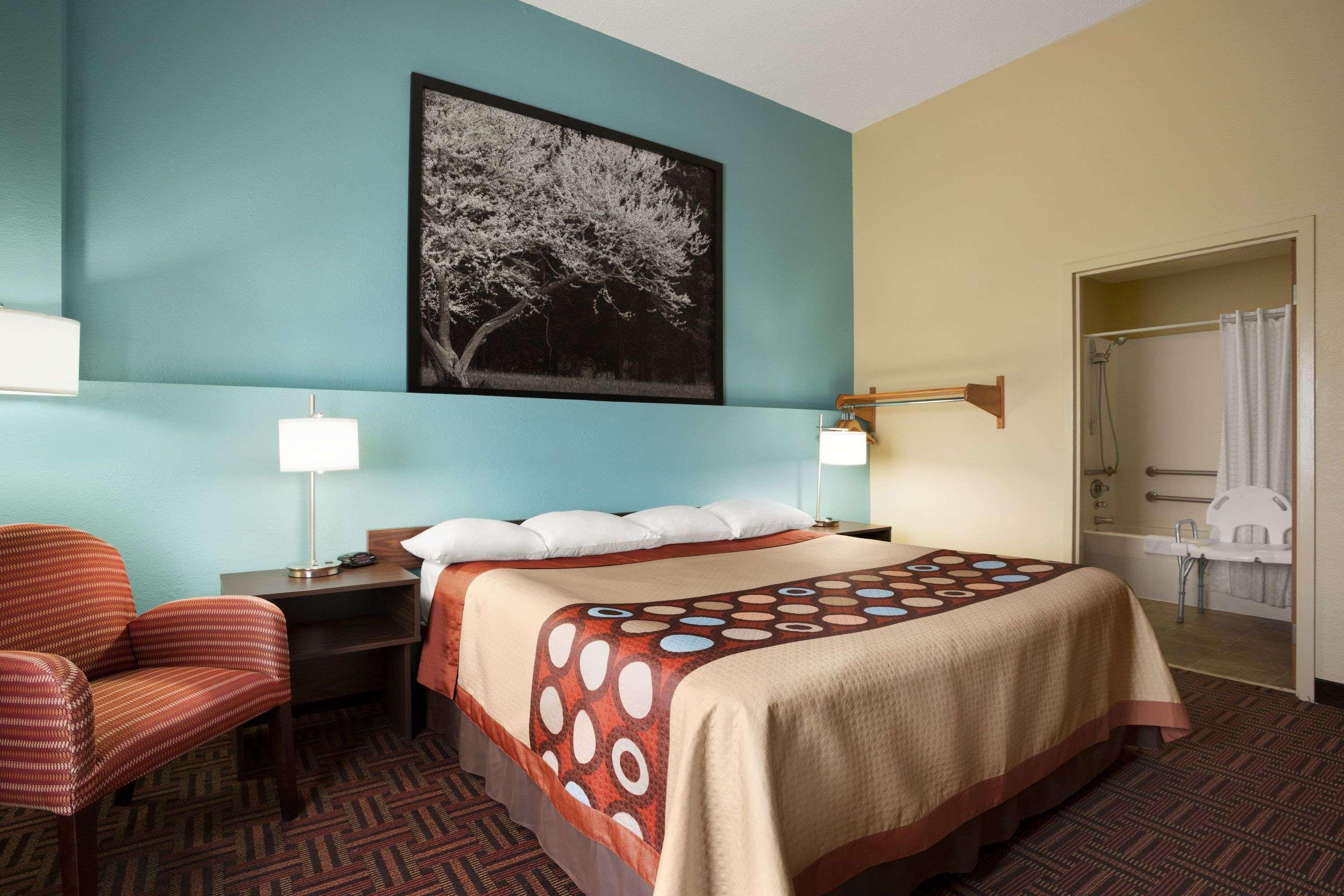 Motel Super 8 By Wyndham Marion Exteriér fotografie